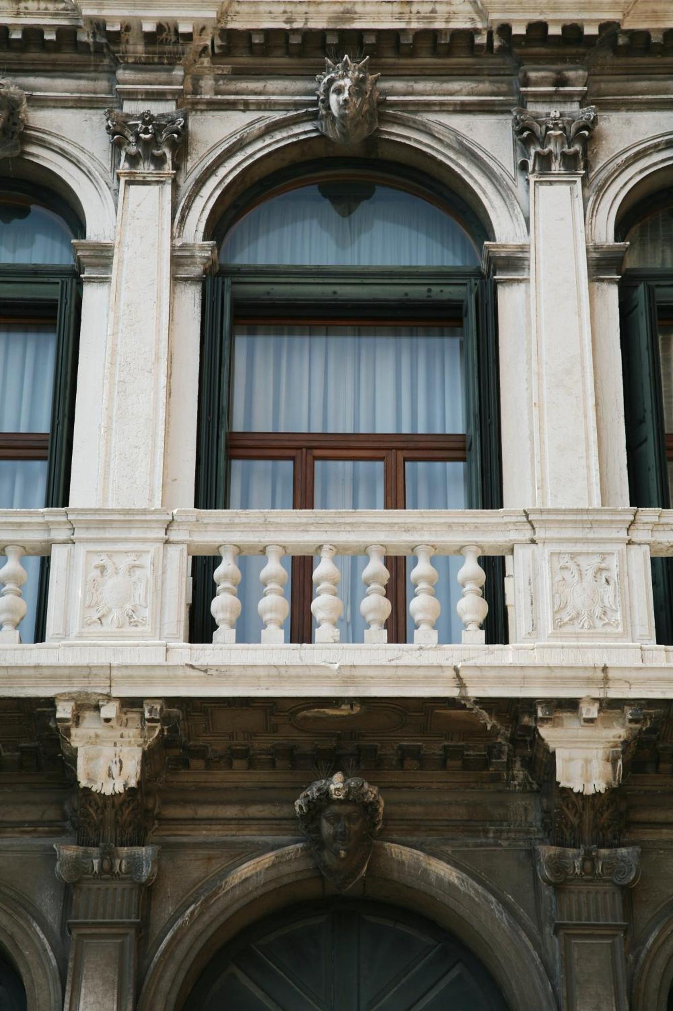 Ca Lezze Bell'Appartamento Nel Cuore Di Venezia Eksteriør bilde